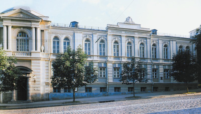 Будівля Національного музею літератури України